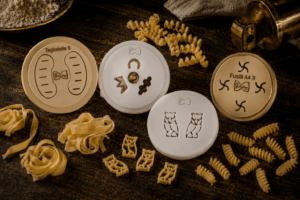 Pasta extrusion dies category